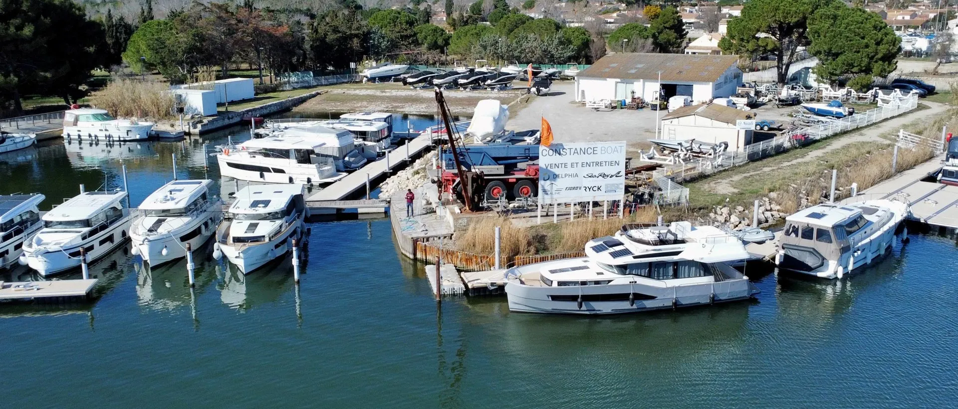 cover-constance-boat-1920x820