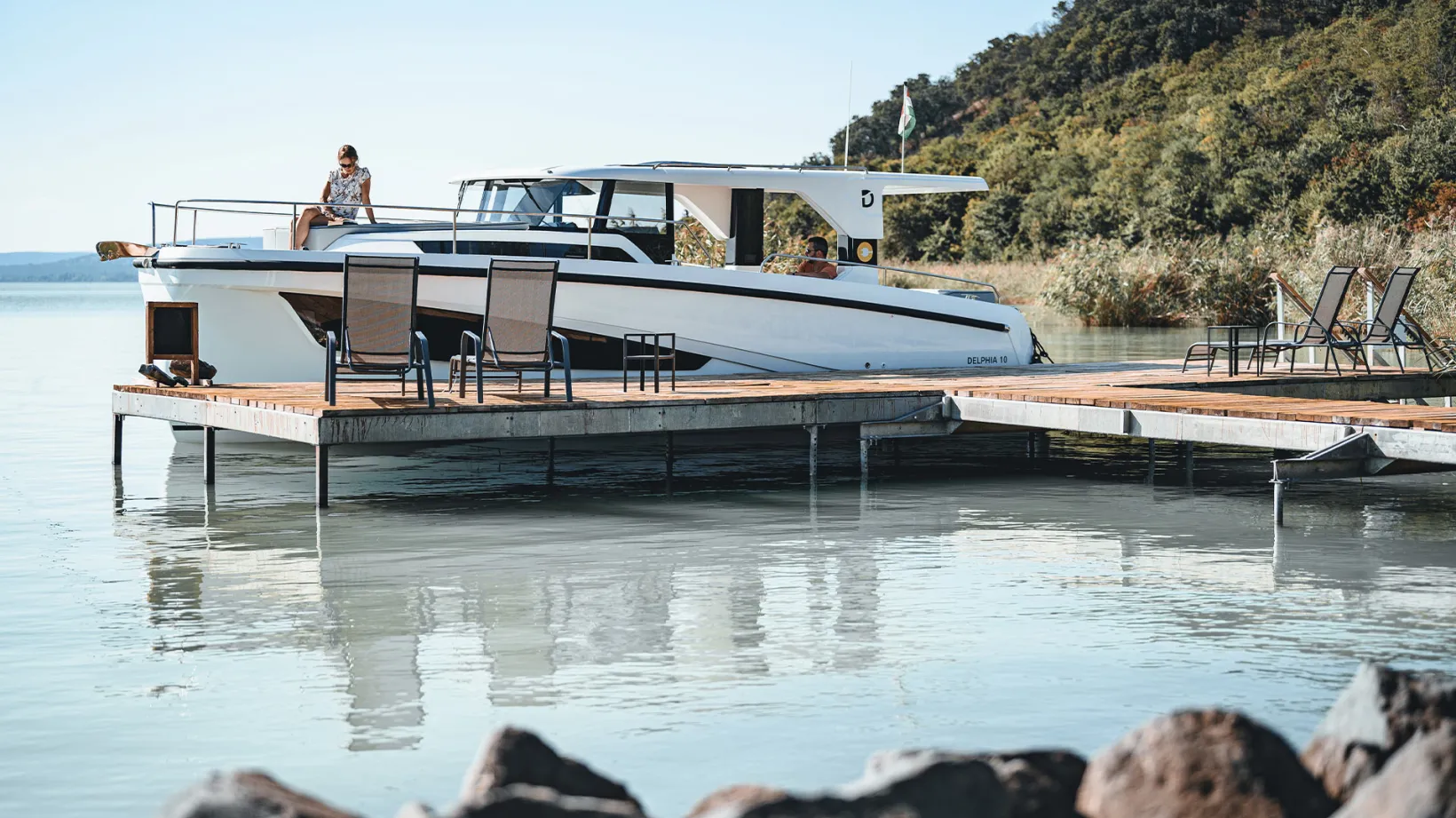 DELPHIA_10_LOUNGETOP_IMAGE_EXTERIOR_BALATON_31