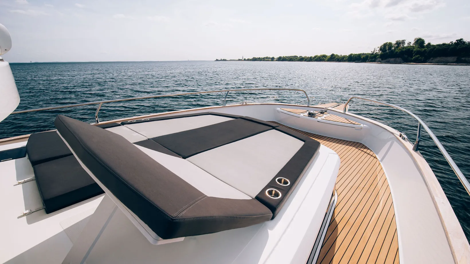 DELPHIA_12_FLYLOUNGE_IMAGE_BALTICSEA_EXTERIOR_89_0