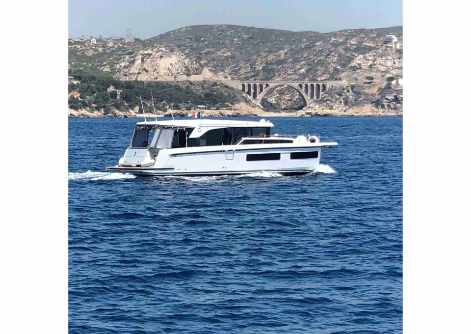 picture of an Boat Delphia 11 